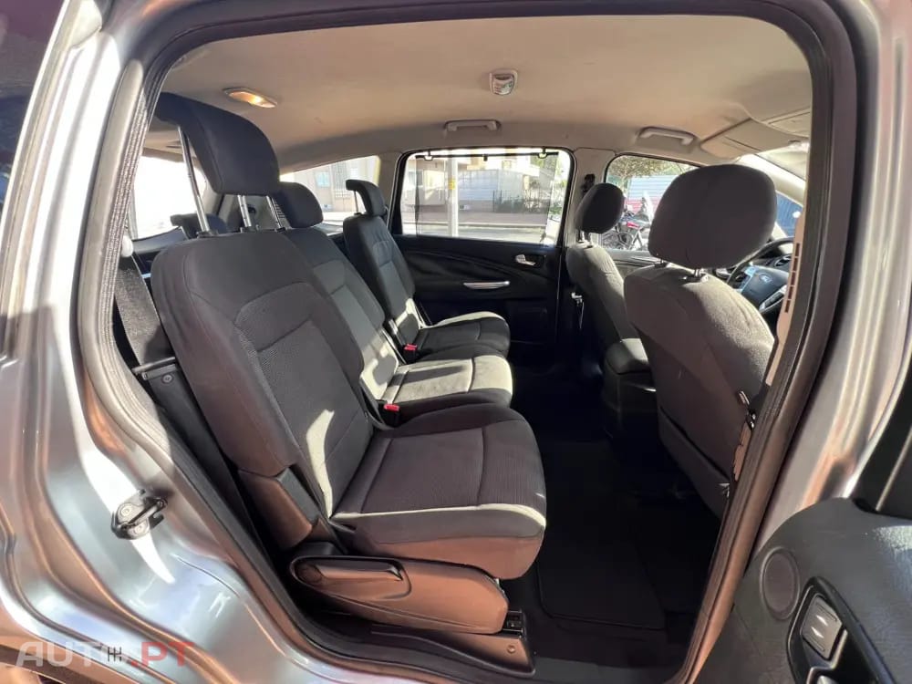 Ford S-Max 1.8 TDCi Titanium 7L