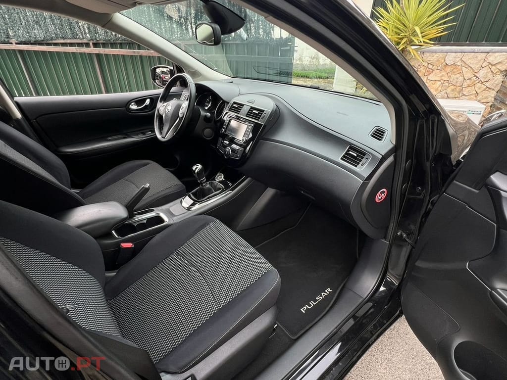 Nissan Pulsar 1.2 DIG-T Tekna