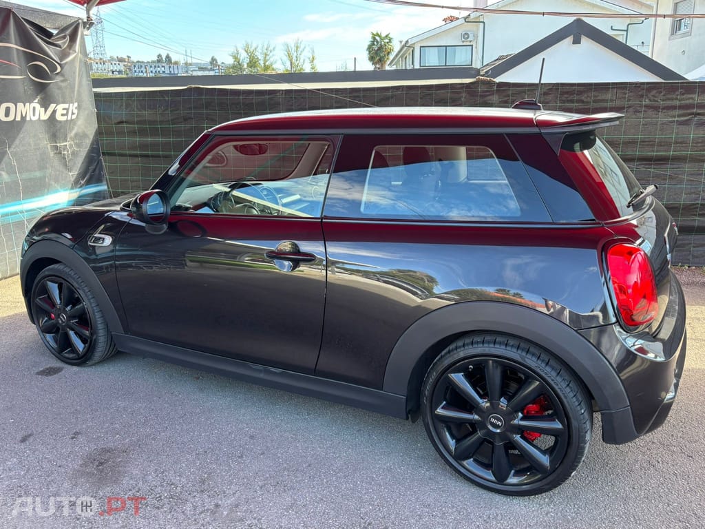 MINI Cooper S Auto Desportiva