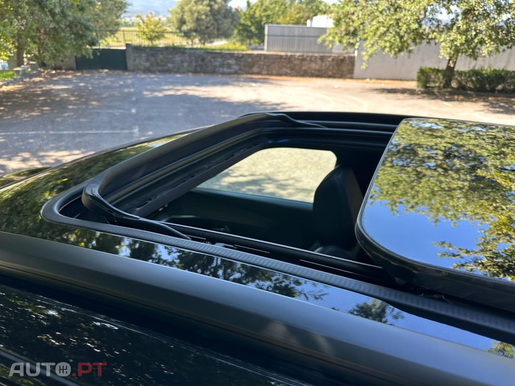 Peugeot 3008 1.6 Hybrid4 GT Pack e-EAT8