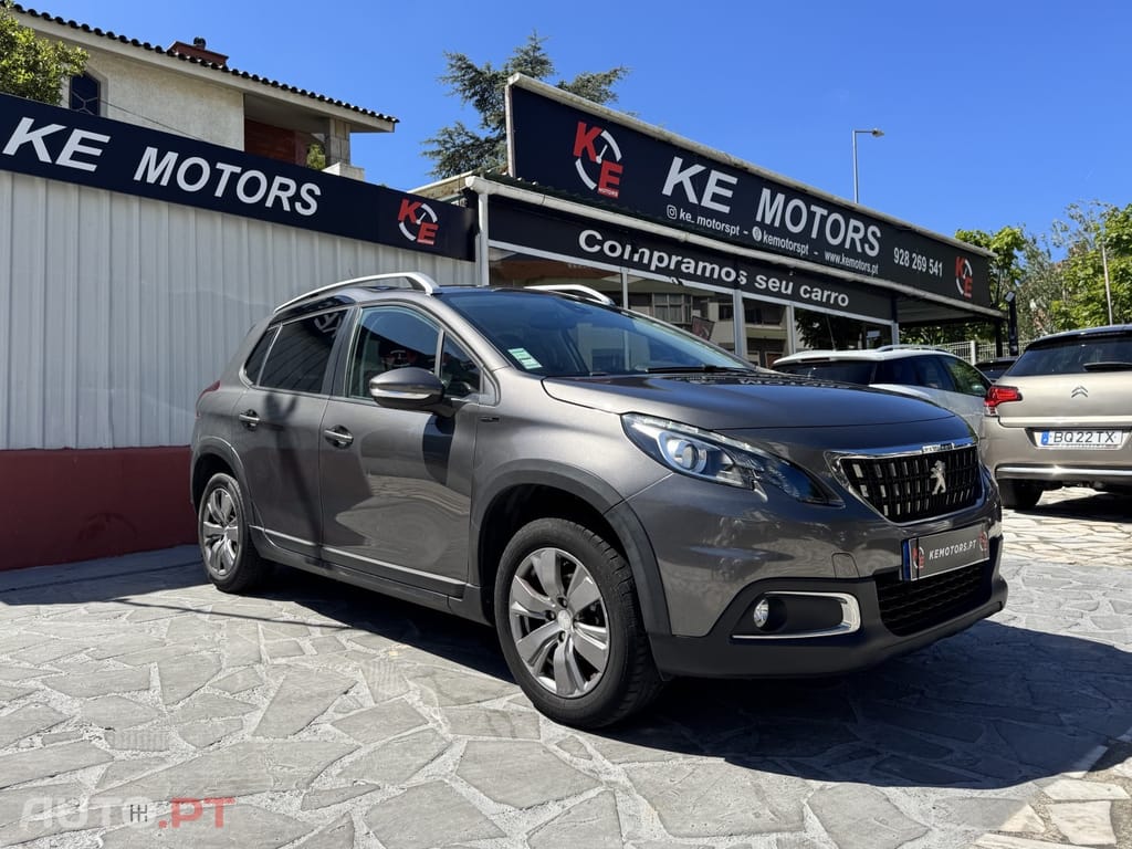 Peugeot 2008 1.2 PureTech Style — fotografia 6