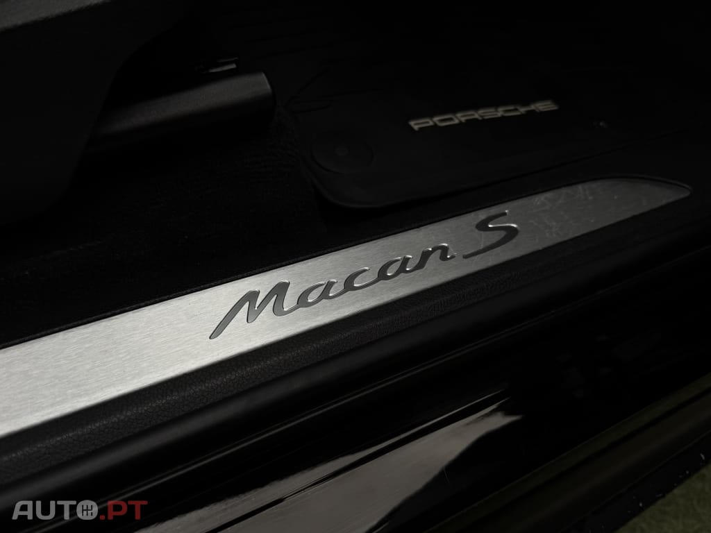 Porsche Macan S