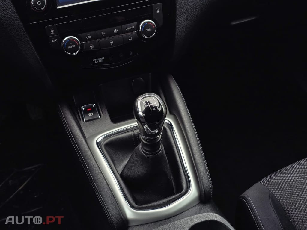 Nissan Qashqai 1.5 dCi Tekna