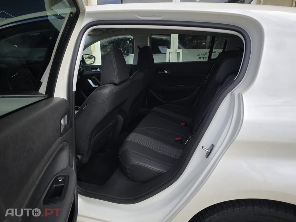 Peugeot 308 1.2 PureTech GT Pack