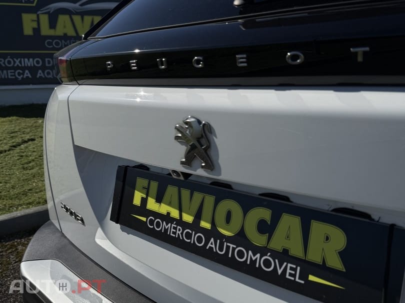 Peugeot 2008 1.2 PureTech Allure Pack EAT8