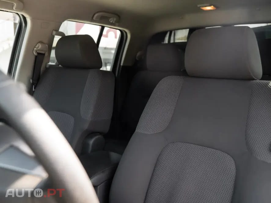 Nissan Navara 2.5 dCi CD Pilot Hi-Tech