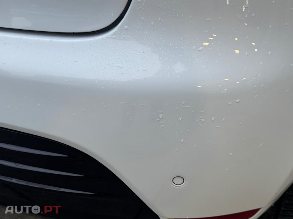 Renault Clio 0.9 TCe Limited Bi-Fuel