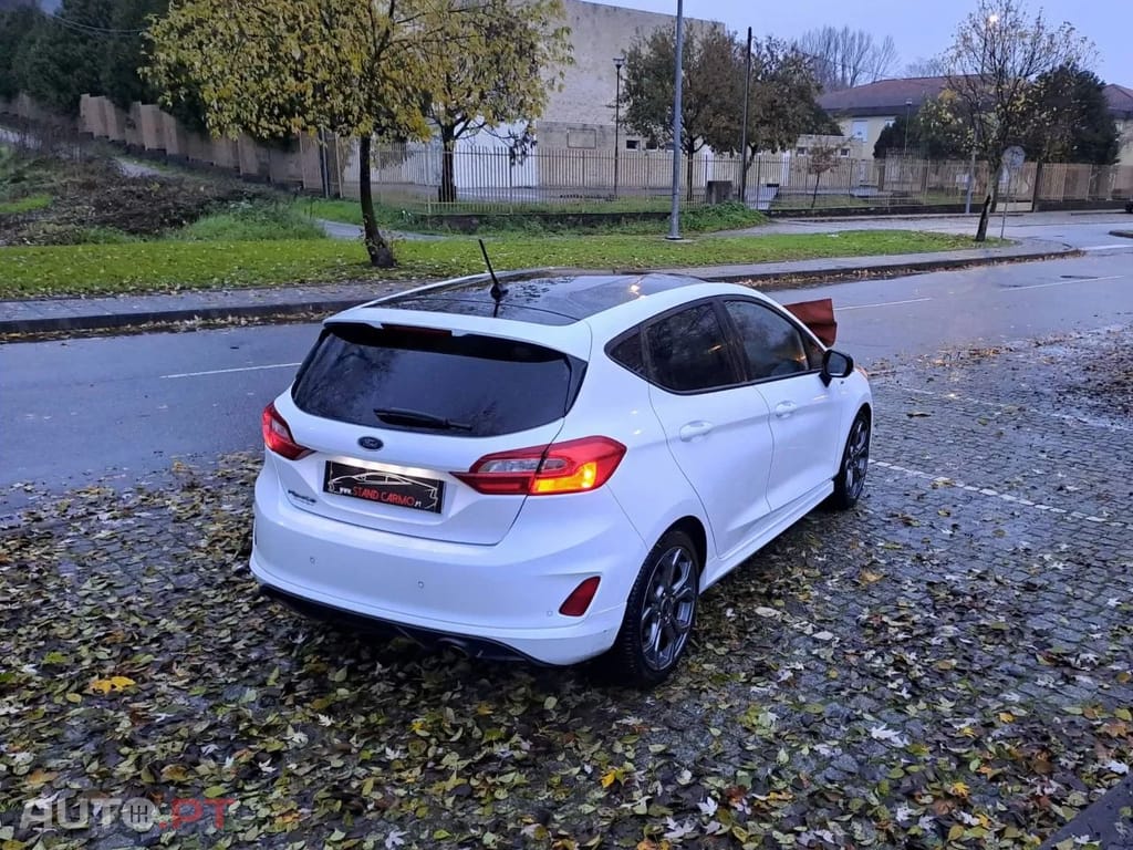 Ford Fiesta 1.5 TDCI ST LINE