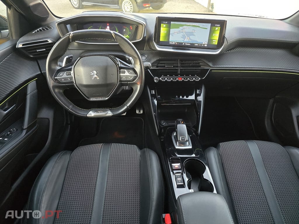 Peugeot 208 1.2 PureTech GT Line EAT8