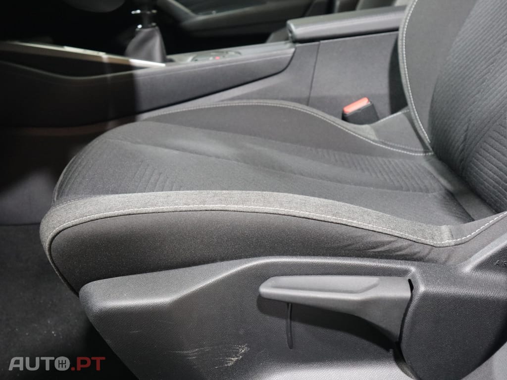 Peugeot 308 1.2 PURETECH STYLE