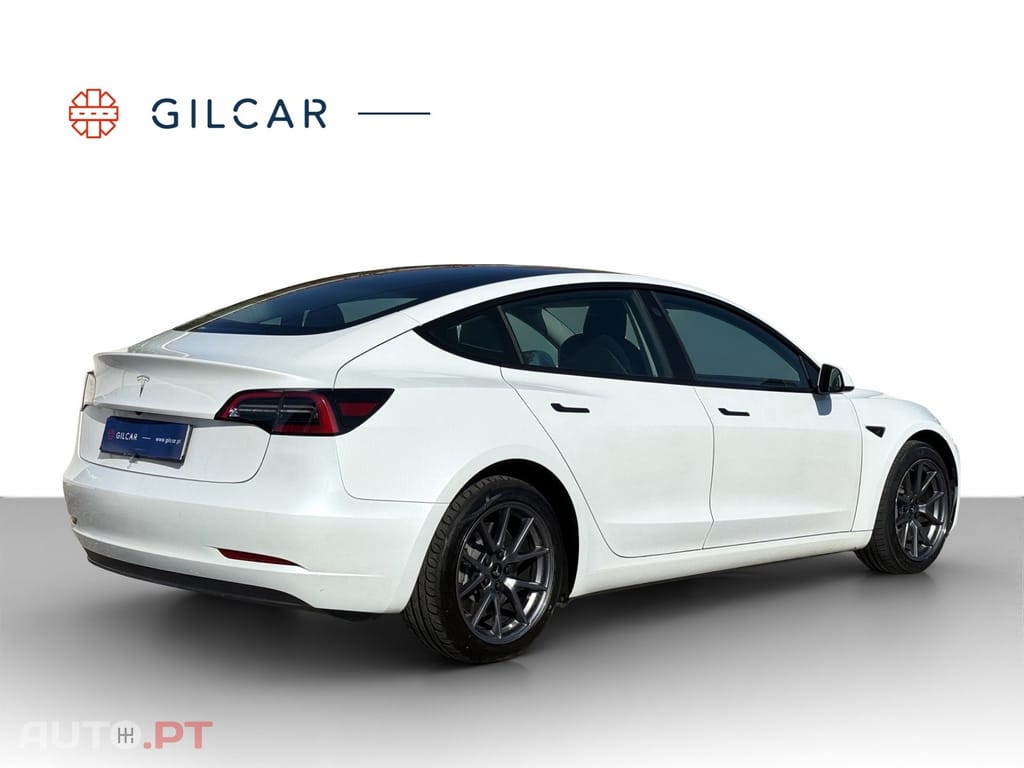 Tesla Model 3 RWD