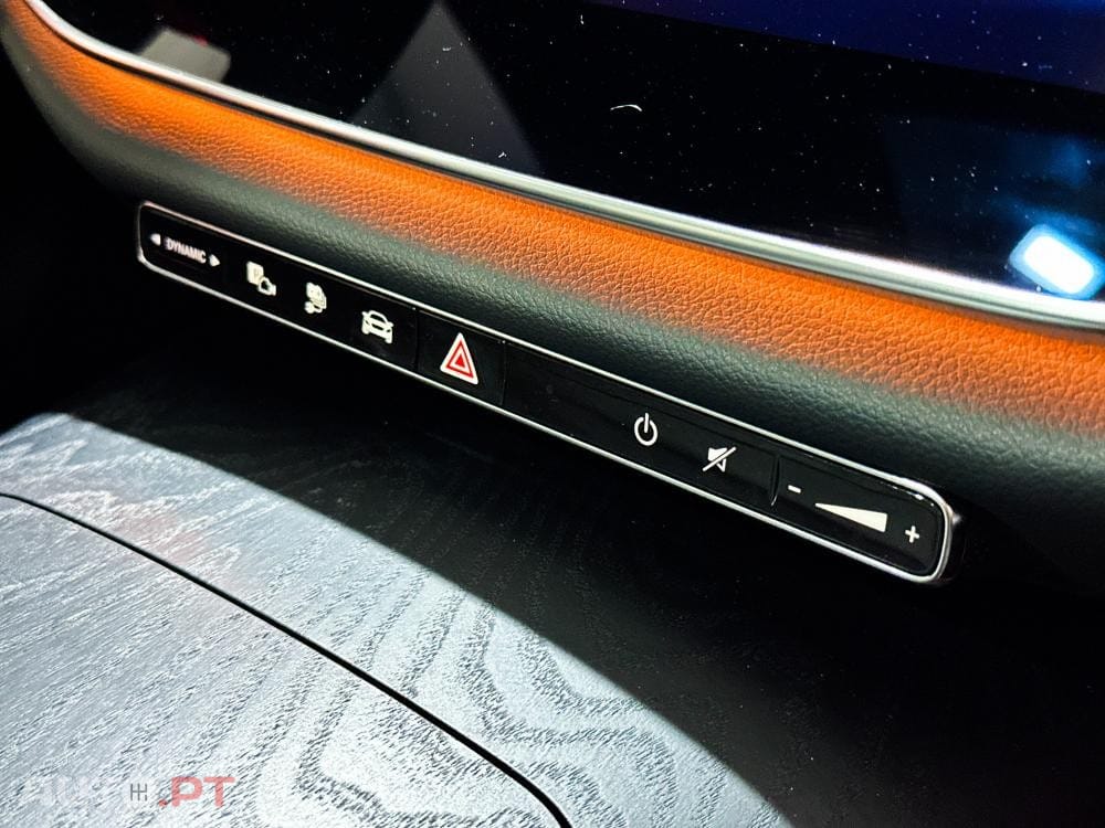 Mercedes-Benz E 300 e AMG Line