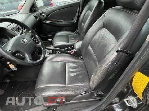 Toyota Avensis S/D 1.6 Executive