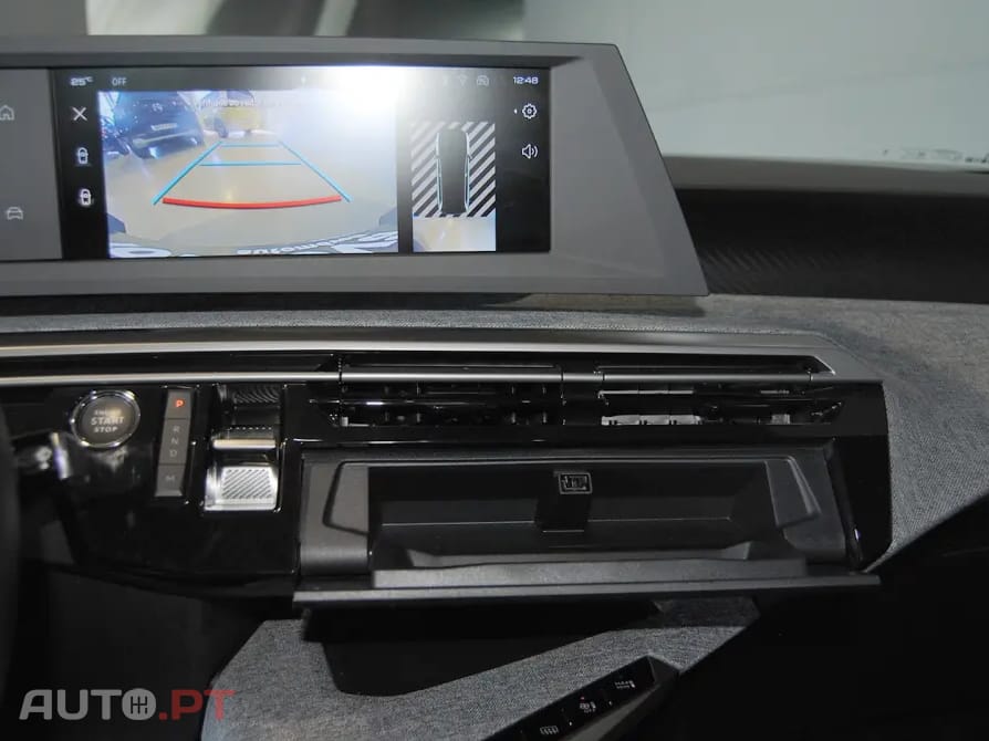 Peugeot 5008 1.2 Hybrid Allure e-DCS6