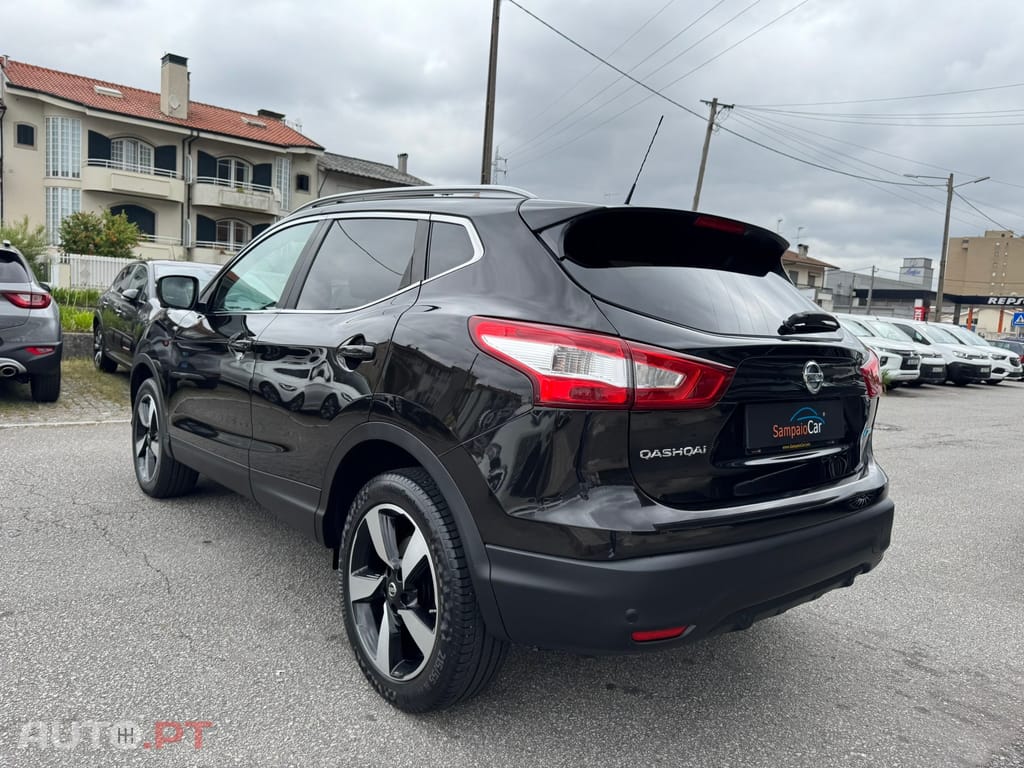 Nissan Qashqai 1.5 dCi N-Connecta 18