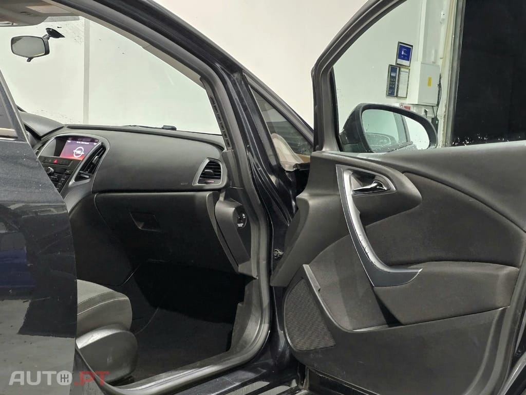 Opel Astra 1.6 CDTI Dynamic S/S