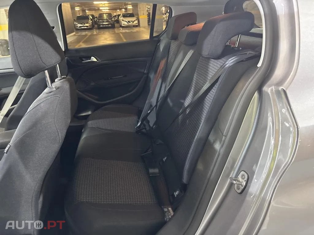Peugeot 308 1.2 PureTech Style