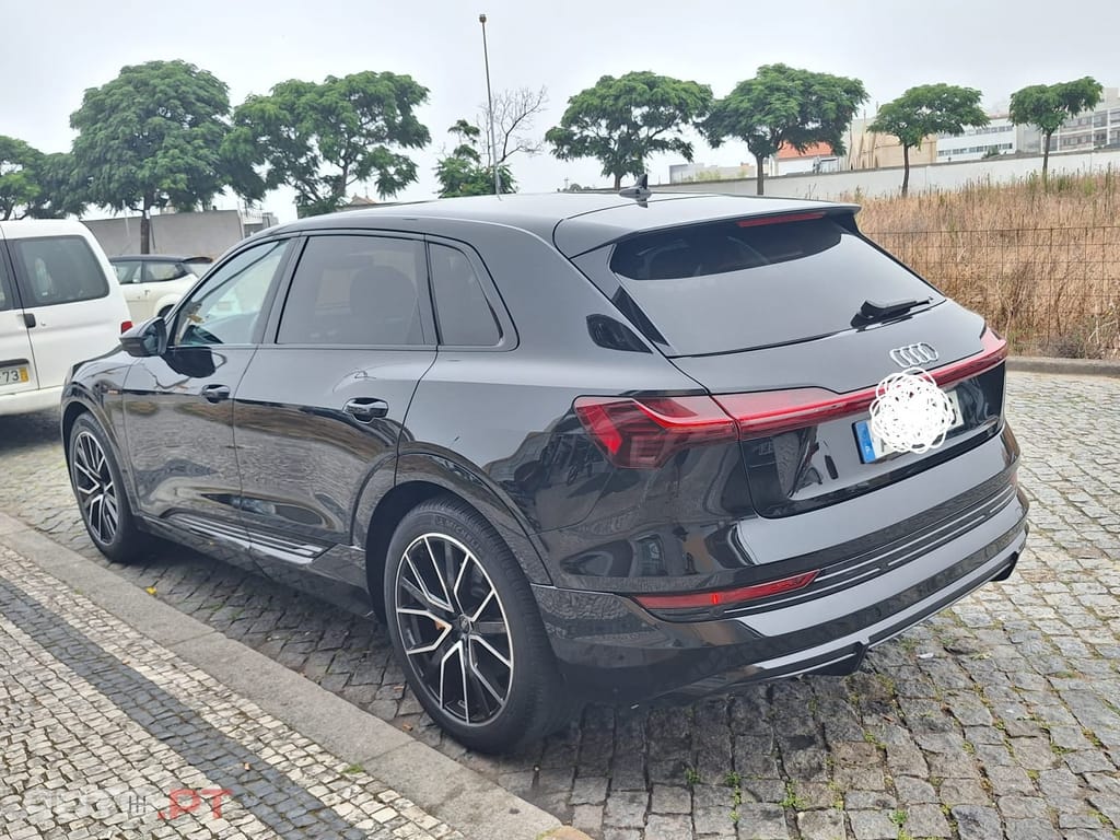 Audi E-Tron Sline 408cv