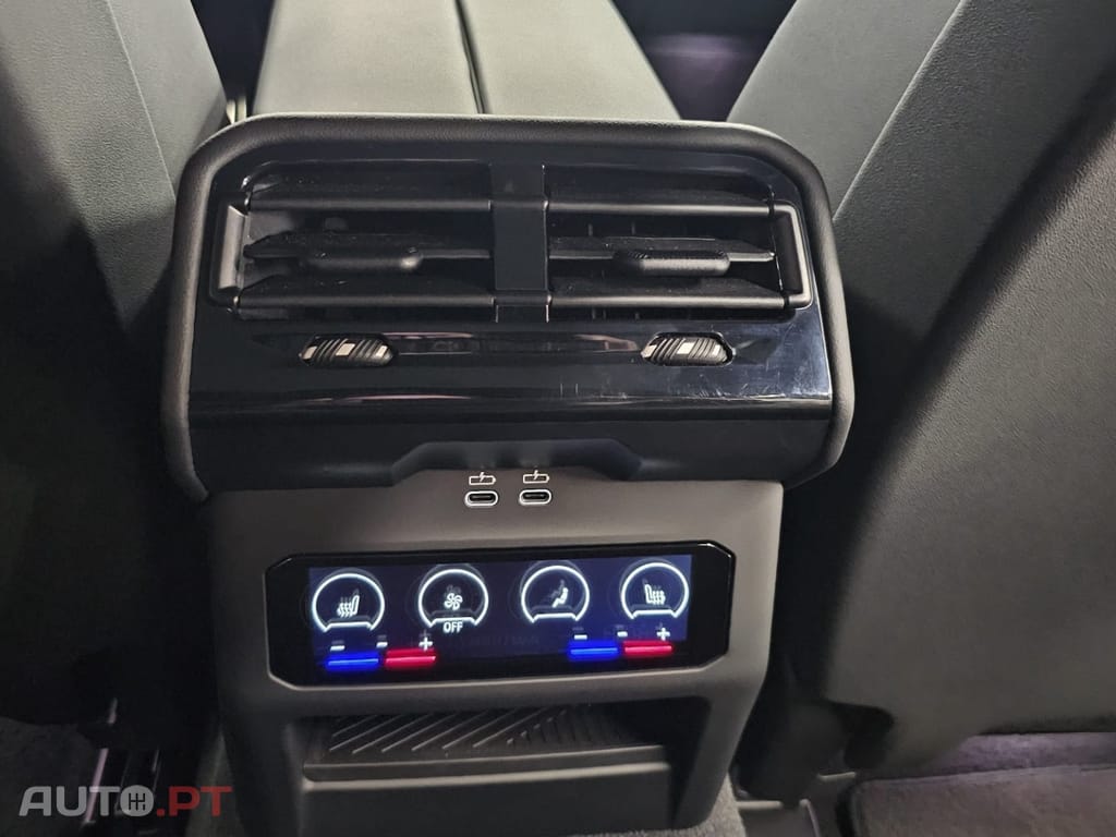 BMW i5 Touring eDrive40