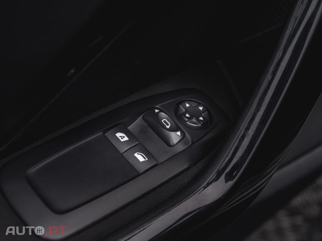 Peugeot 208 1.6 BlueHDi Allure