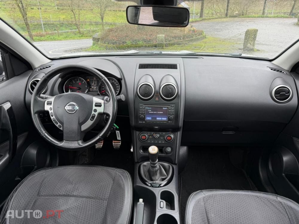 Nissan Qashqai +2 TEKNA