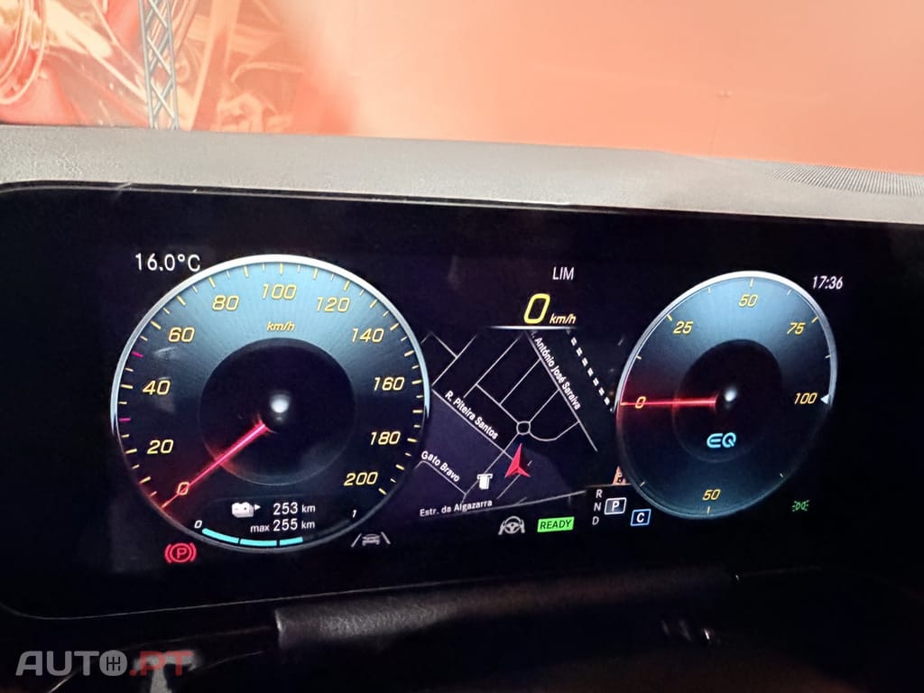 Mercedes-Benz GLA 250 e AMG Line