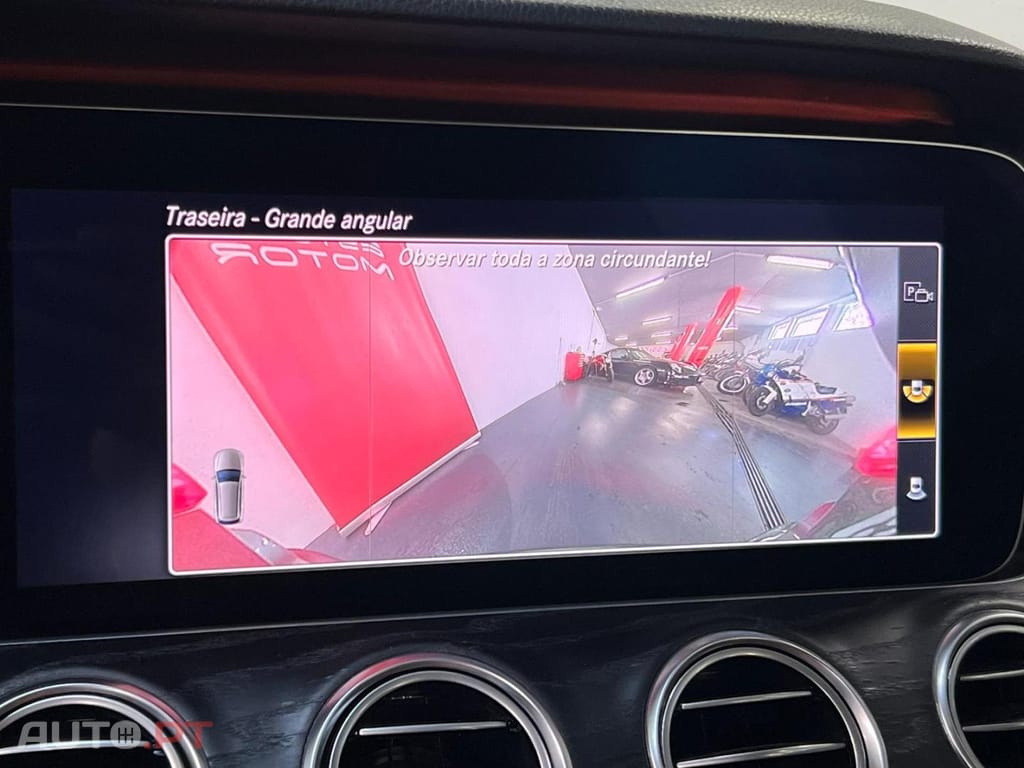 Mercedes-Benz E 300 de Auto Station