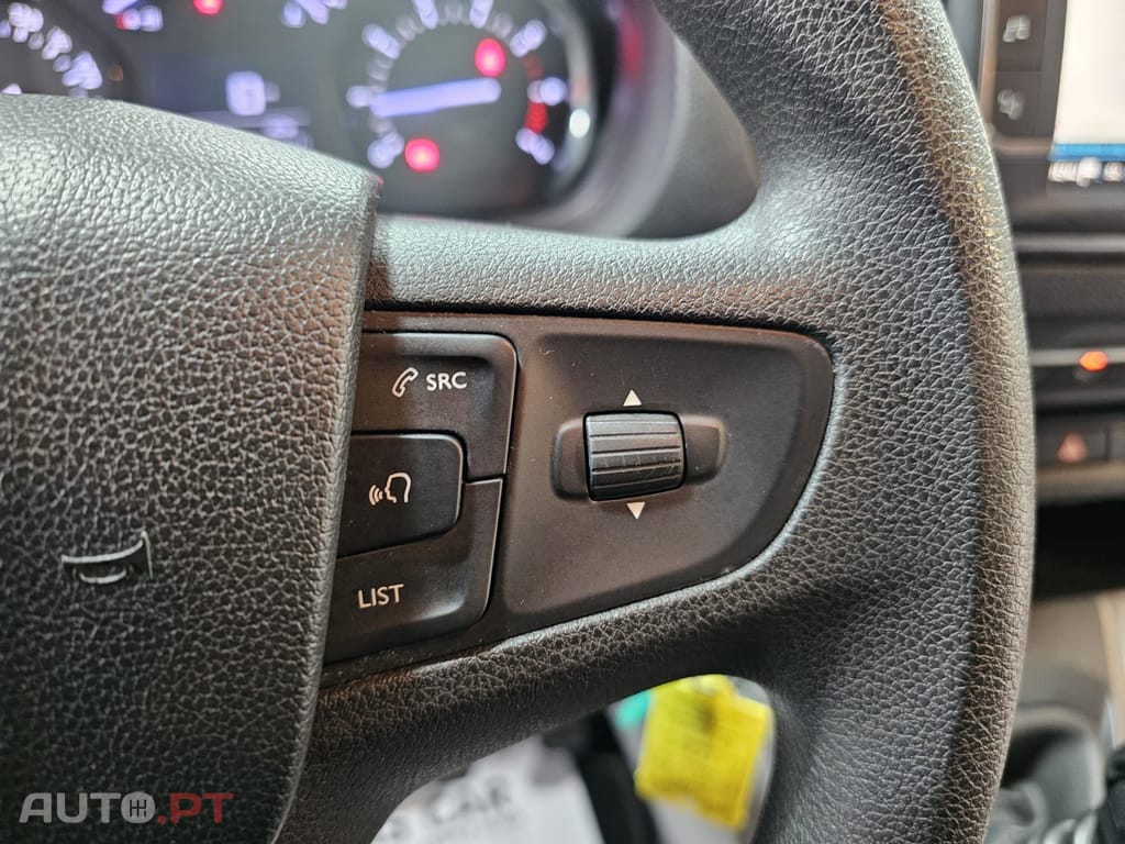 Peugeot Expert 1.5 BlueHDi L2H1 Standard