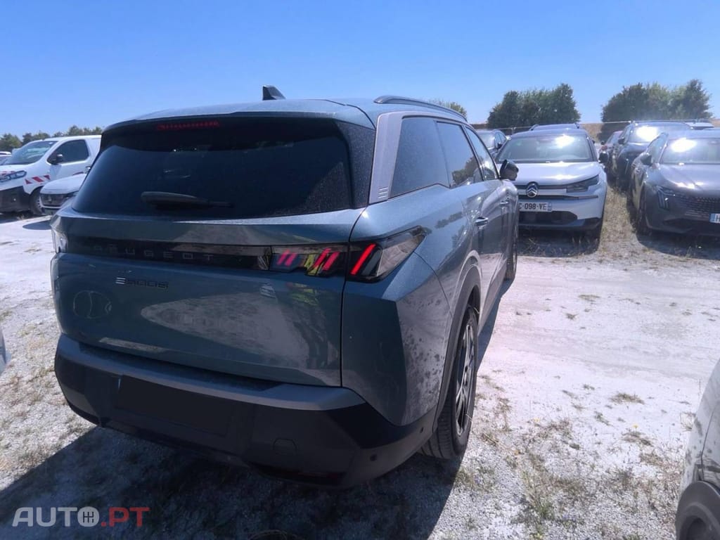 Peugeot E-5008 73 kWh Allure