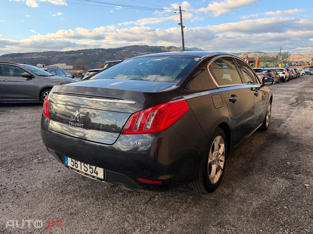 Peugeot 508 2.0 HDi Hybrid4 2-Tronic