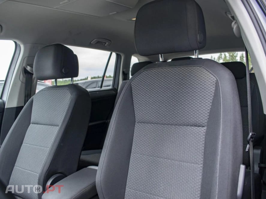 Volkswagen Tiguan Allspace 2.0 TDI Confortline DSG