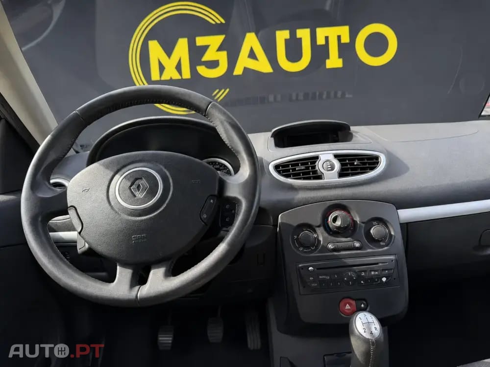 Renault Clio Break 1.2 16V Confort 130g
