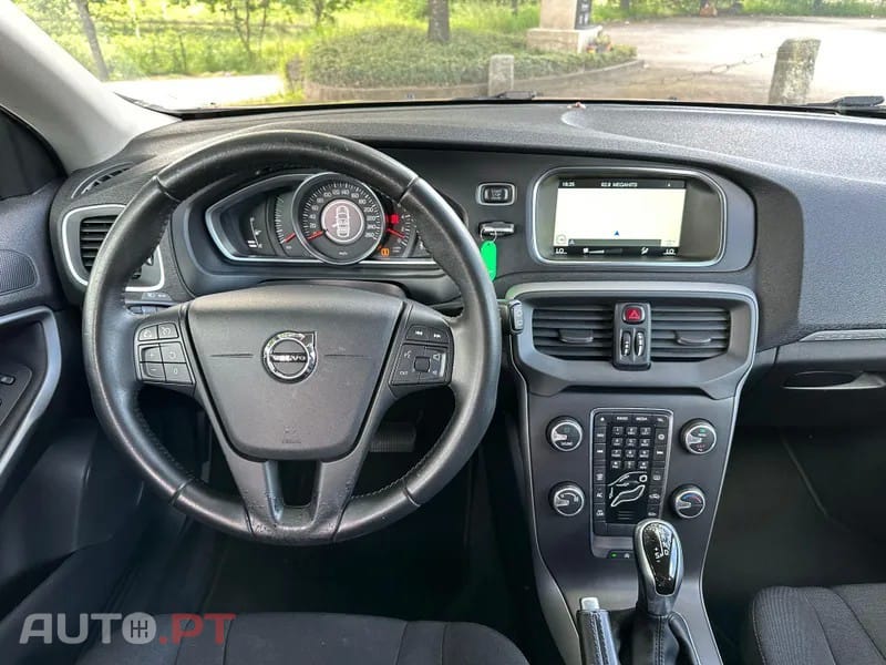 Volvo V40 Cross Country 2.0 D2 Pro Geartronic