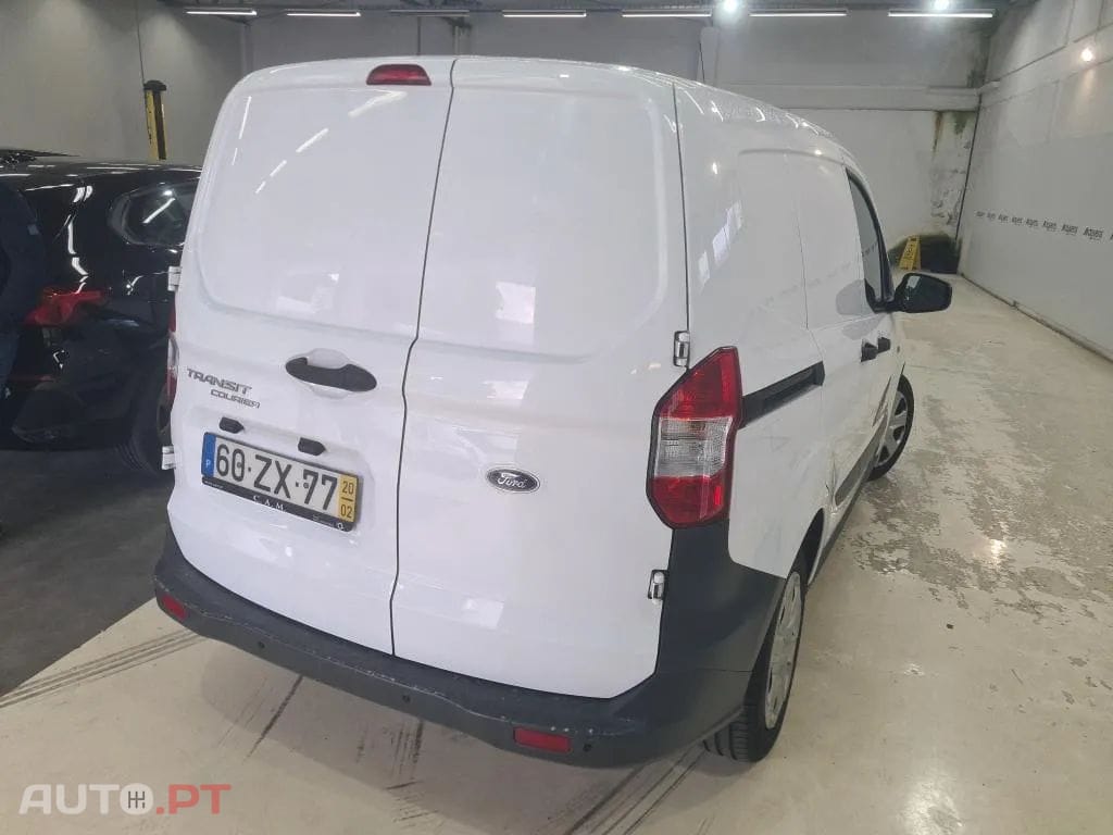 Ford Transit Courier 1.5 TDCi Trend