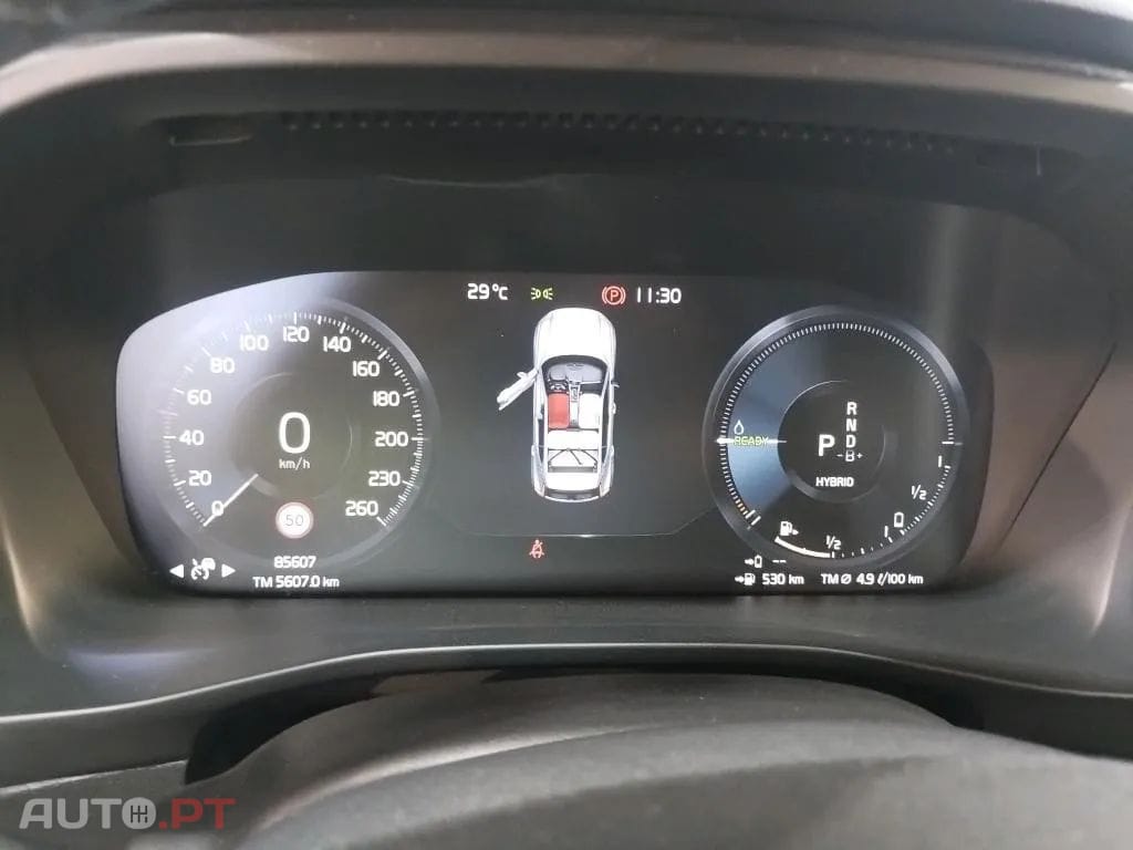 Volvo XC40 1.5 T5 PHEV Plus Dark