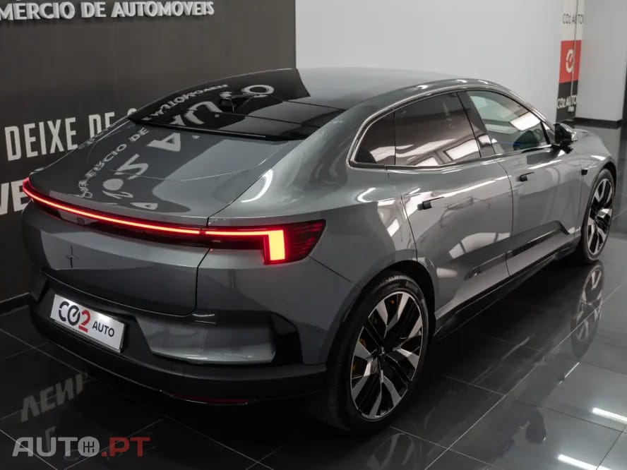 Polestar 4 Long Range 100 kWh Dual Motor Performance Prime