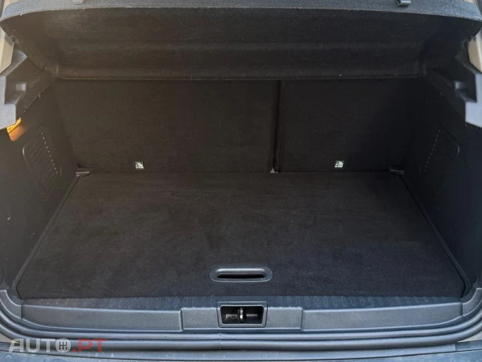 Renault Captur 1.2 TCe Exclusive EDC