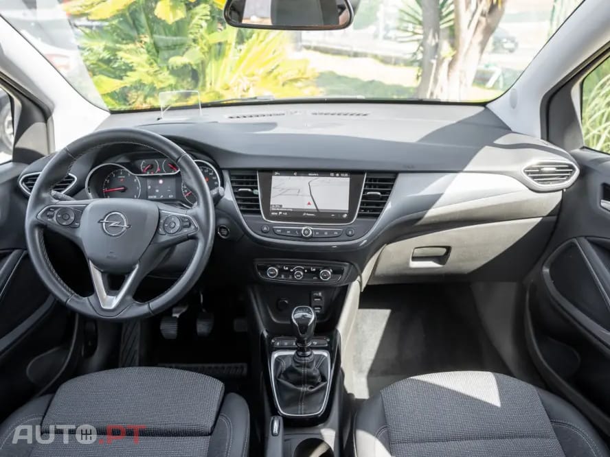 Opel Crossland 1.2 T Elegance