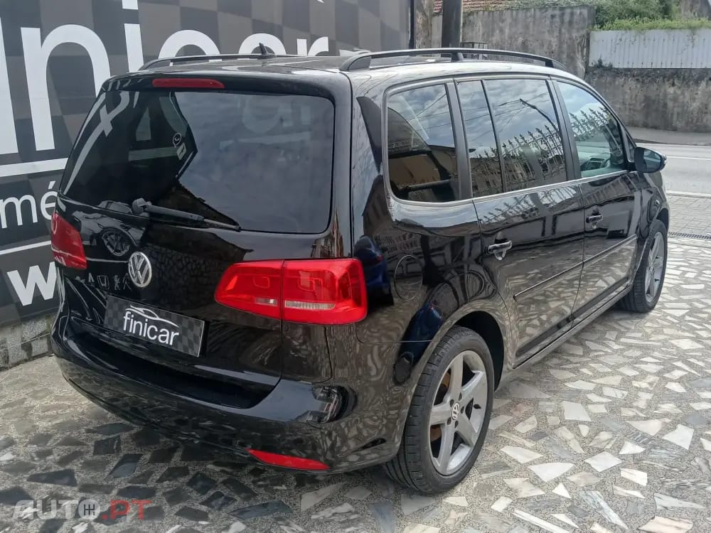 Volkswagen Touran 1.6 TDI Blue.Highine 7L