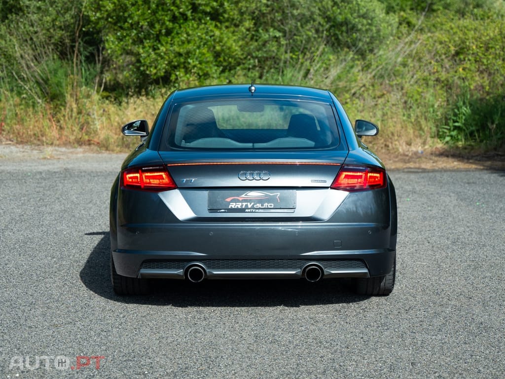 Audi TT 2.0 TFSI quattro S-line S tronic
