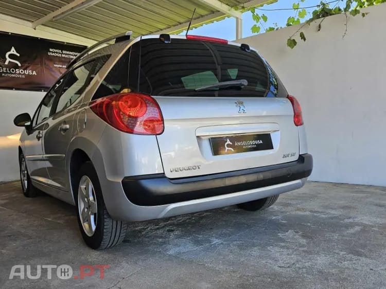Peugeot 207 SW 1.4 VTi Sportium