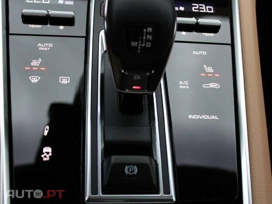 Porsche Panamera 4 E Hybrid