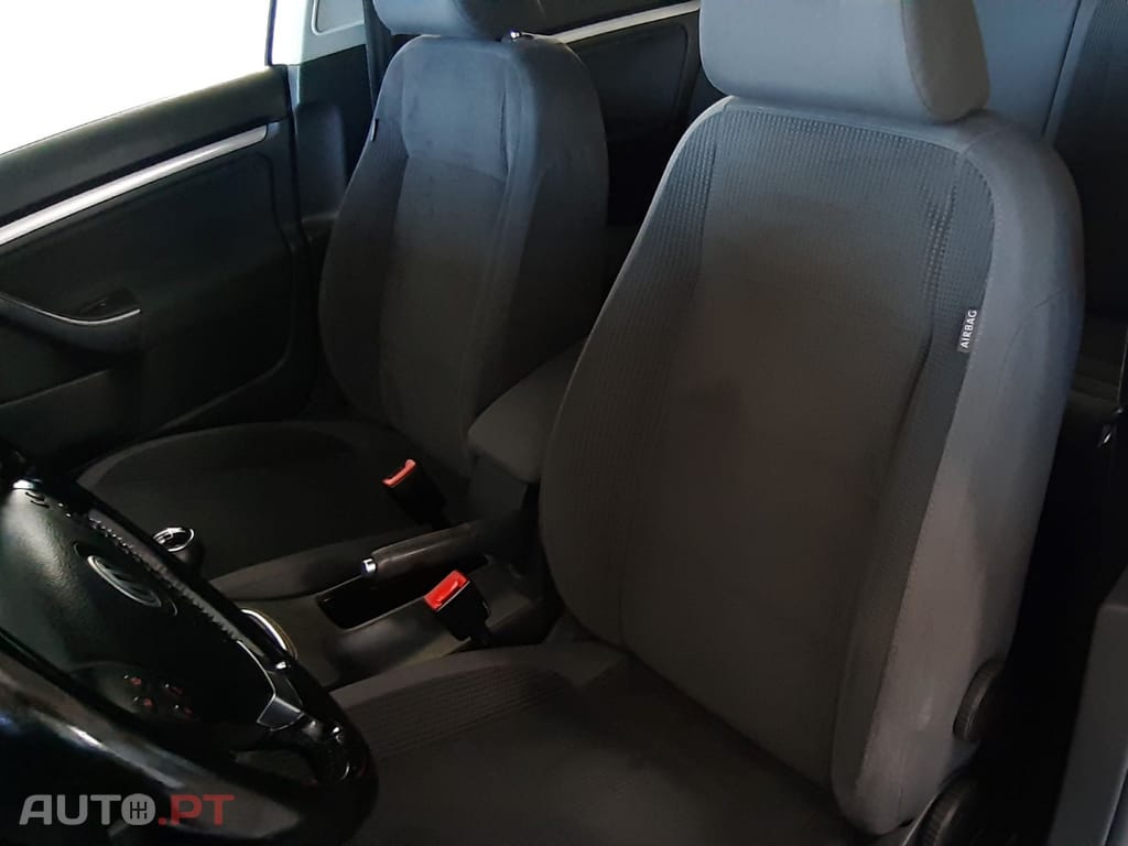 Volkswagen Golf Variant Confortline Bluemotion 1.9 TDI 105 CV