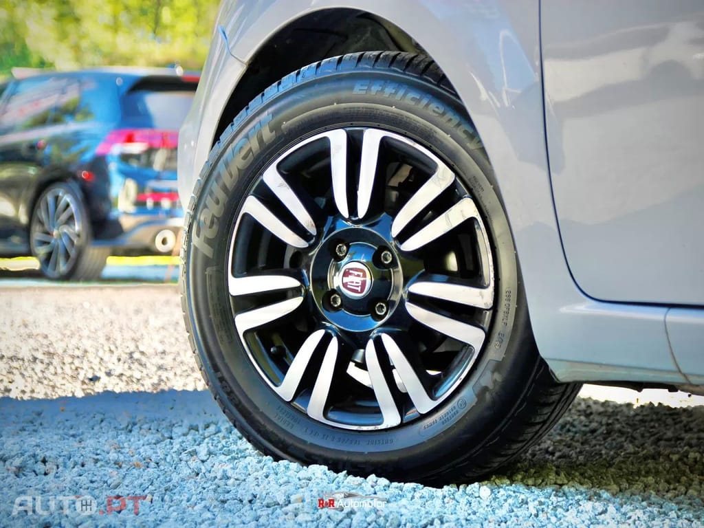 Fiat Punto 1.3 M-Jet Lounge S&S