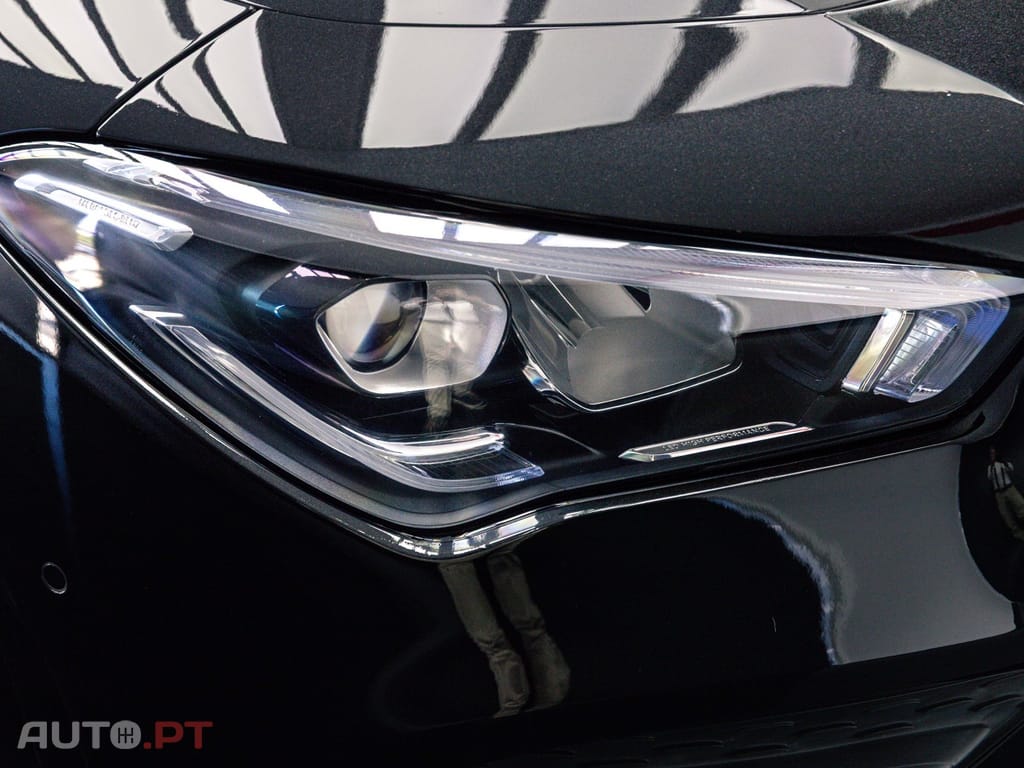 Mercedes-Benz CLA 250 e Shooting Brake AMG Line