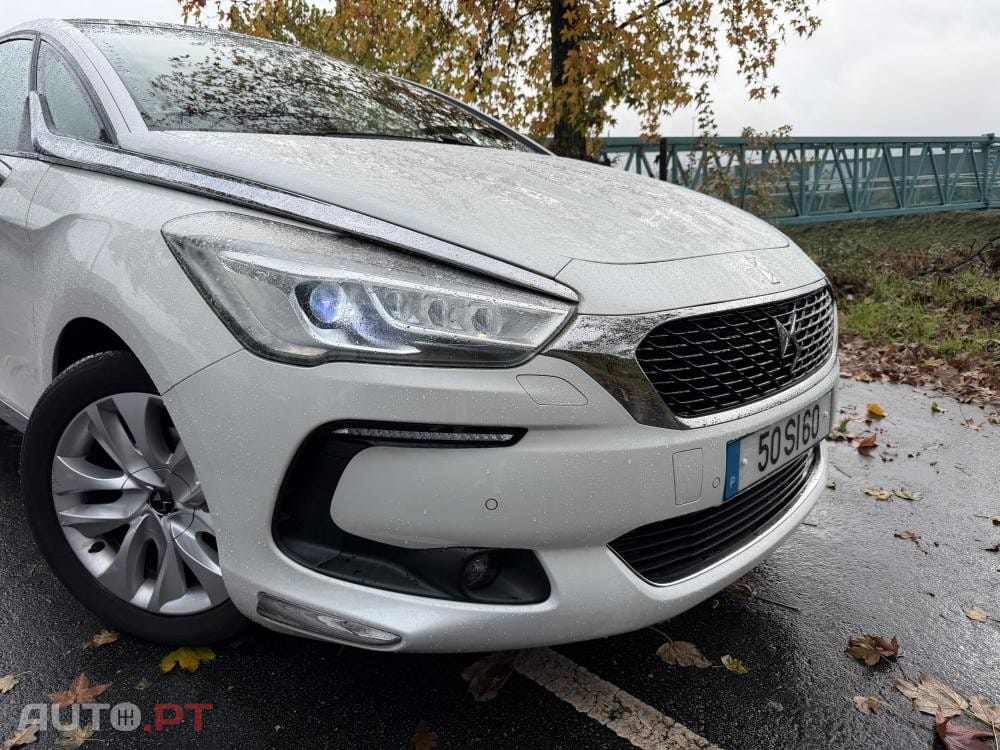 DS DS5 5 1.6 BlueHDi So Chic EAT6