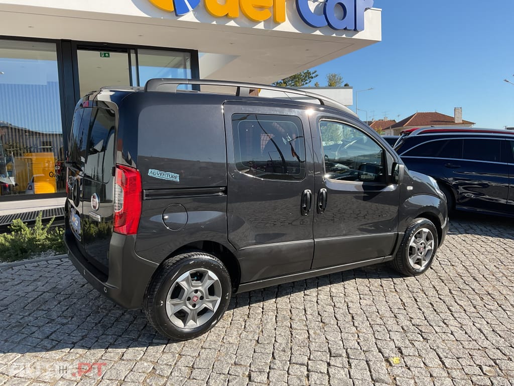 Fiat Fiorino 1.3 M-jet Adventure com 1GD