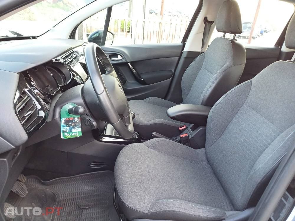 Citroen C3 1.2 VTi Exclusive