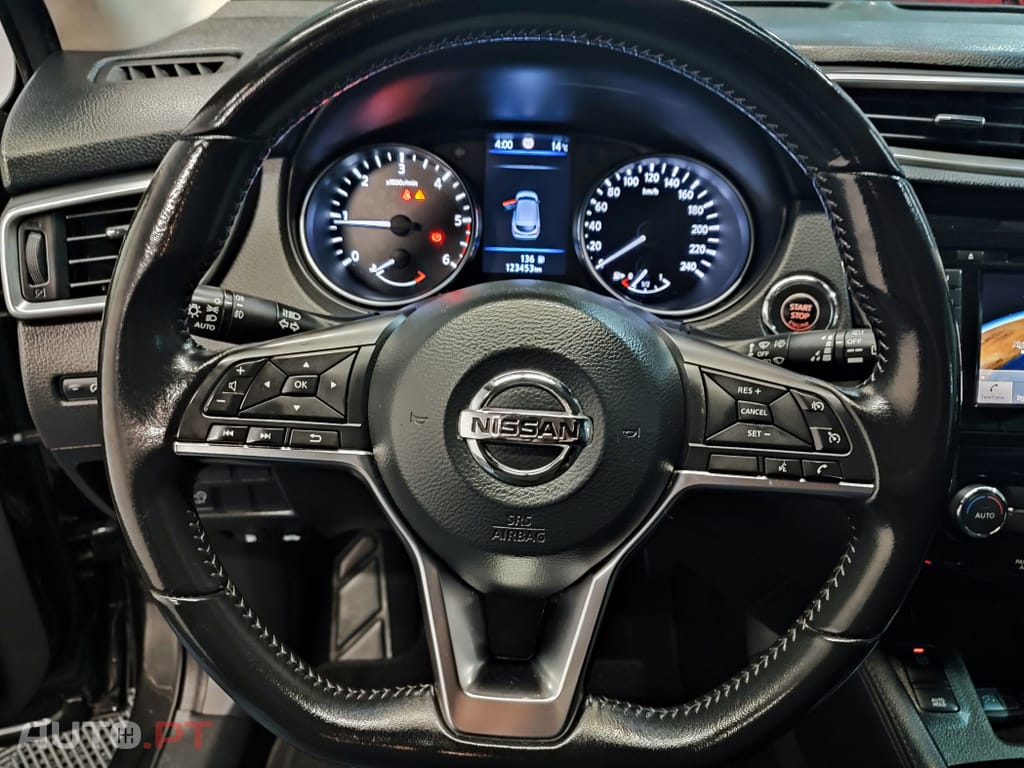 Nissan Qashqai 1.5 dCi N-Connecta Led