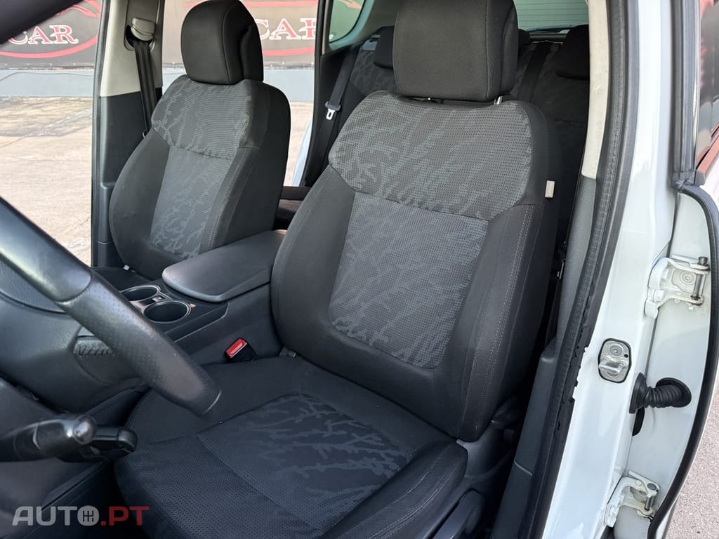 Peugeot 3008 1.6 HDi Premium